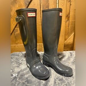 New Tall Hunter Boots Size 5